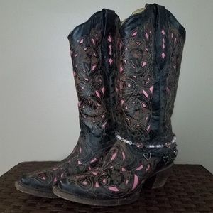 Corral Boots Black Cognac Pink Goat Laser Overlay